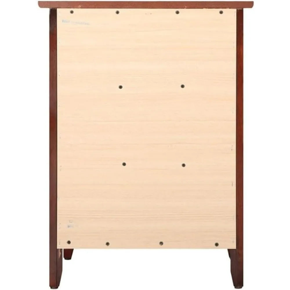 Daniel 3 Drawer Nightstand in Cherry
